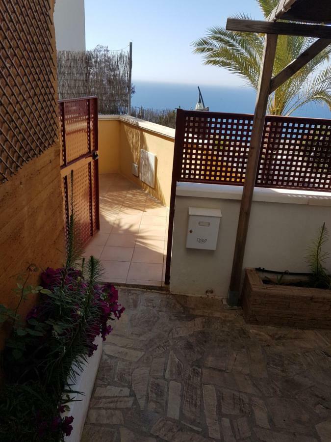 Tropical Andalusian place Almuñécar Exterior foto